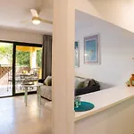 Casa Coco, *
